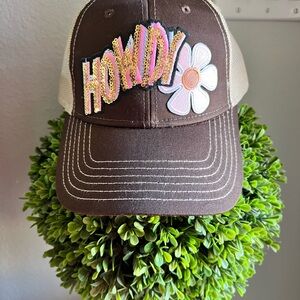 Brown and Tan 'Howdy' Trucker Hat